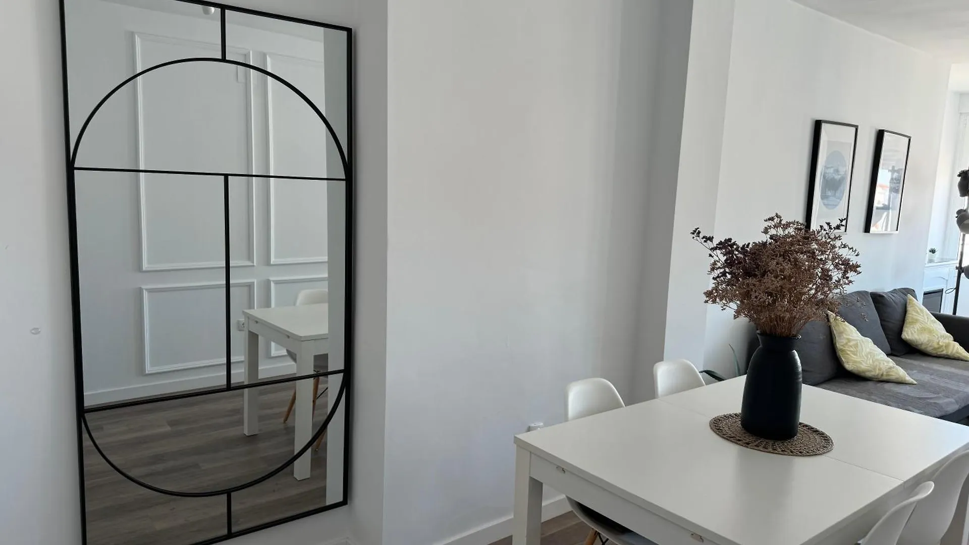 Apartamento Moderno 1ª Linea De Playa Valdelagrana El Puerto de Santa María 0*,  Spanien